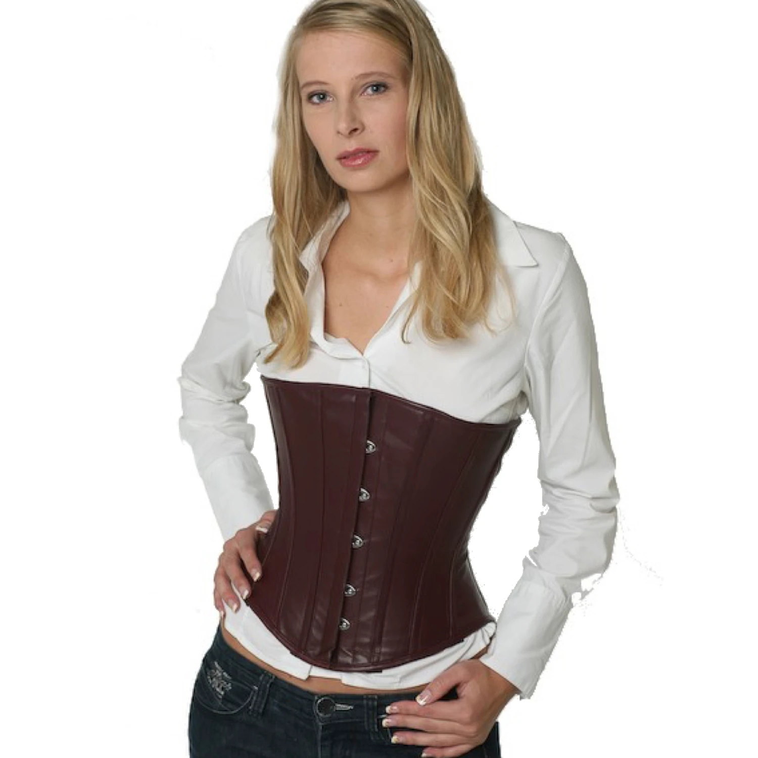Espartilho de couro abaixo do busto vermelho-escuro – espartilho de amarrar em couro genuíno Modelo vestindo o corset sob o busto de couro em vermelho escuro. Corset de amarração autêntico para redução de cintura de até 10 cm, vista frontal.