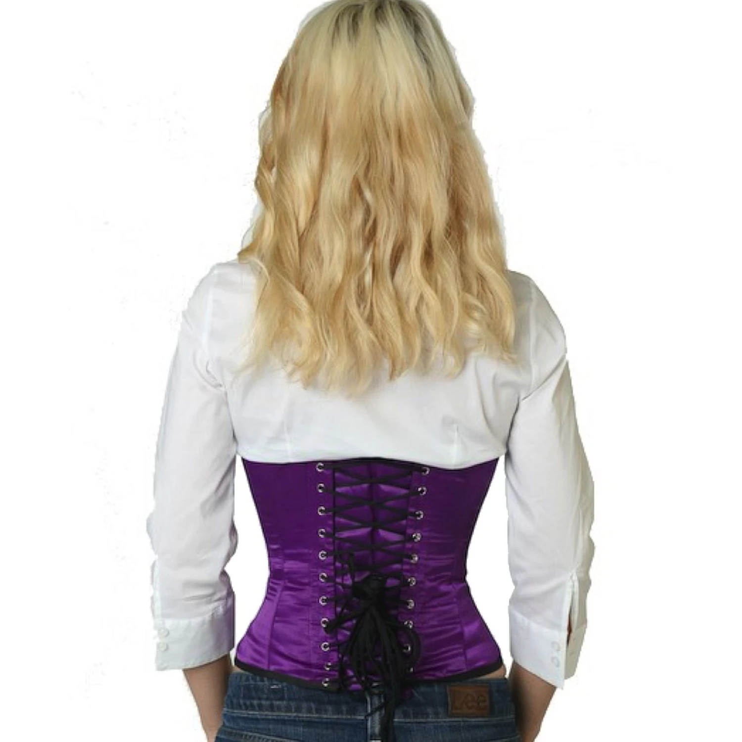 Vista traseira de uma modelo com corset de amarração em cetim cintura em violeta com laços clássicos nas costas