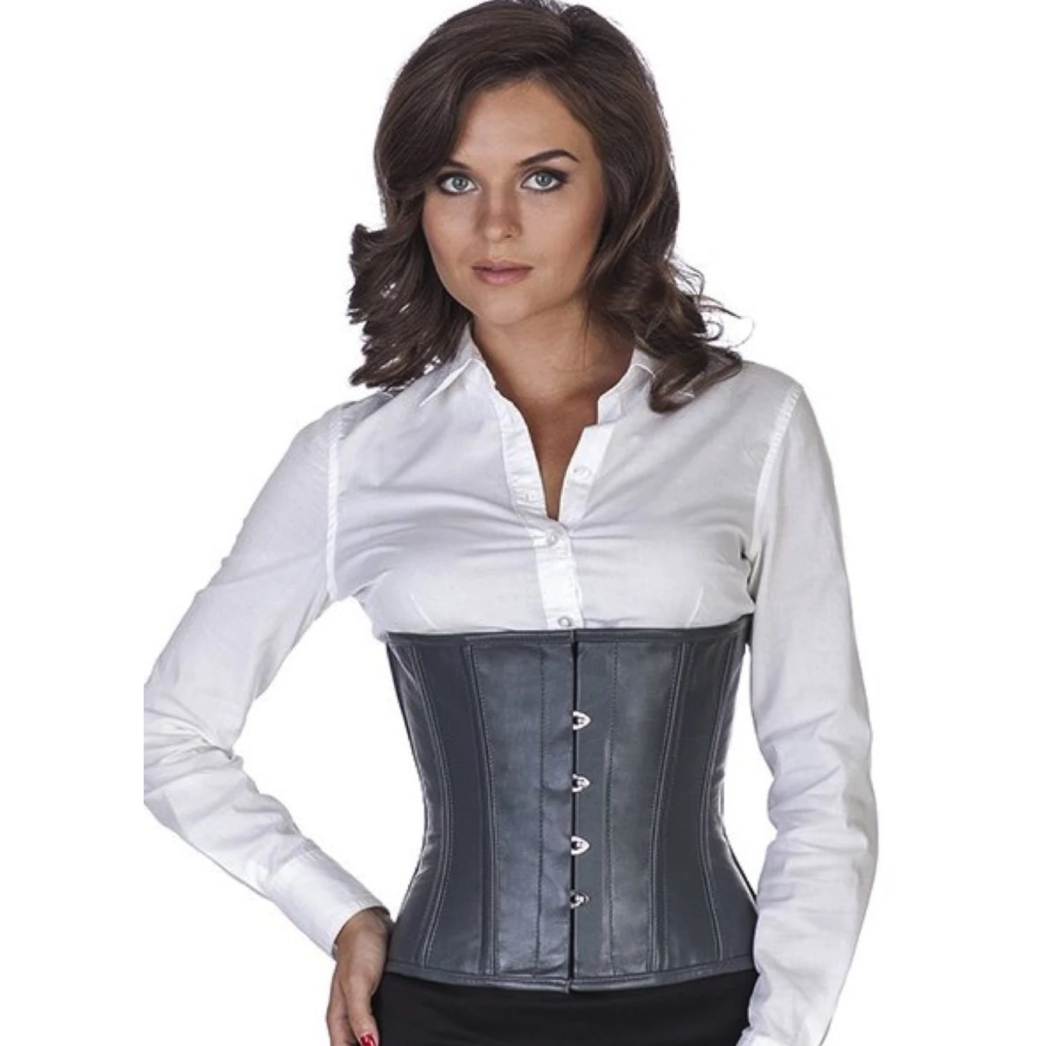 Espartilho de couro Espartilho de cintura cinzento de couro genuíno Modelo vestindo o taillenkorsett-corset de couro em cinza na vista frontal para uma redução de cintura de até 10cm.