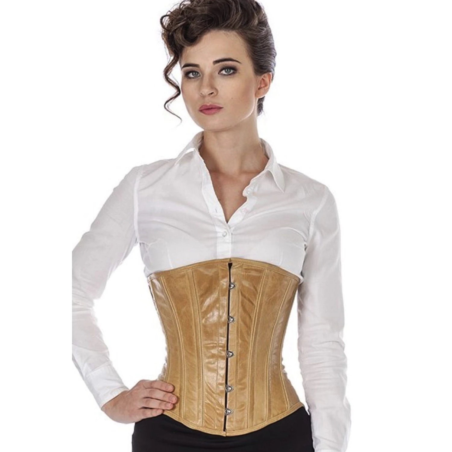 Lærkorsett underbustkorsett beige av ekte lær Modell bærer det underbyste-lærkorsettet i beige. Ekte snørekorsett for midjereduksjon på opptil 10 cm, forside.